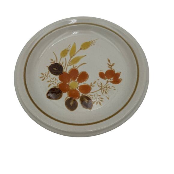 Vintage Salad Plates Highlands Pattern by Mikasa Set of 2 - Picture 2 of 8